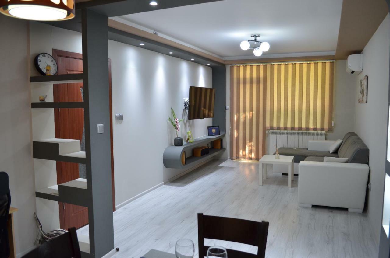 Luxury Apartment Near Varna, Located In Targovishte Targovishte (Targovishte) Exterior foto